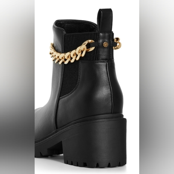 NEW AMELIA CHAIN ANKLE BOOT BY AVENUE IN BLACK (WIDE WIDTH) - Picture 7 of 12